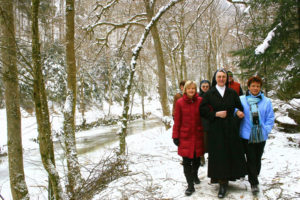 Kultur, Begegnung, Glaube zur Weihnachtszeit in wohltuender Gemeinschaft und Inspiration zum Jahreswechsel. Foto: obs/Klösterreich